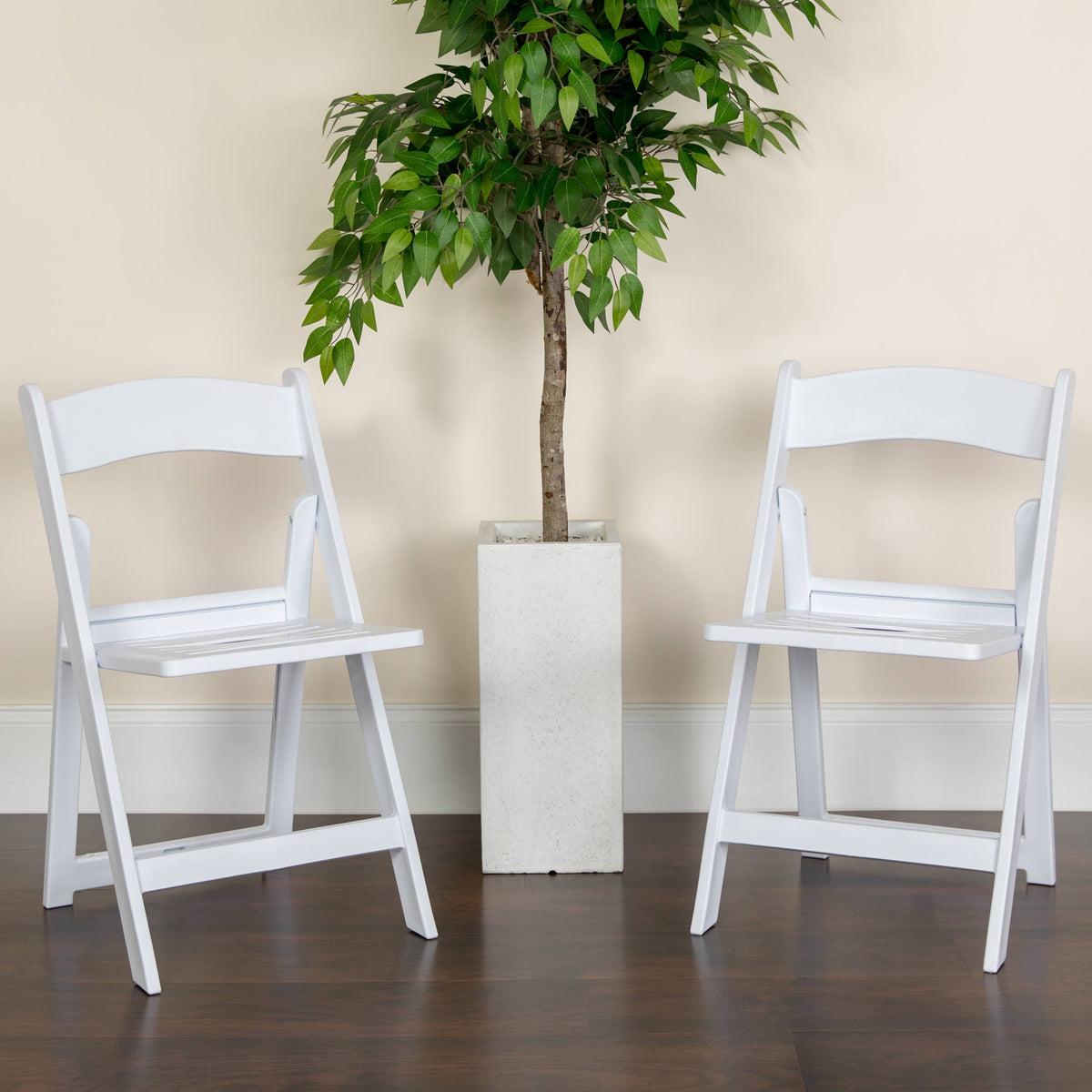 White Resin Folding Chair with Slatted Seat U521290