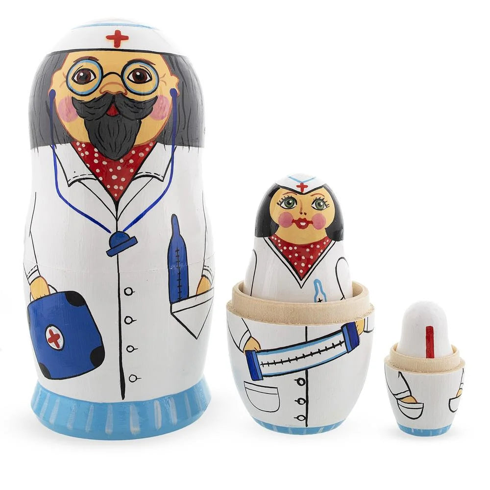 Wooden Nesting Dolls Z700138