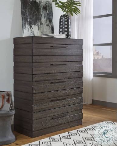 Brown 5 Drawer Chest T643