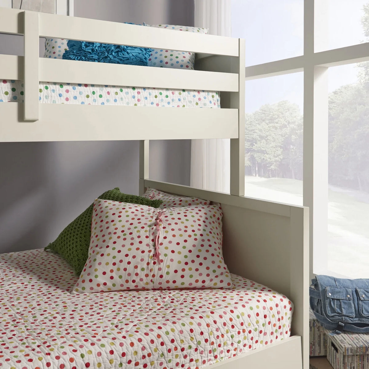 Off White Wood Twin Over Full Bunk Bed H2342