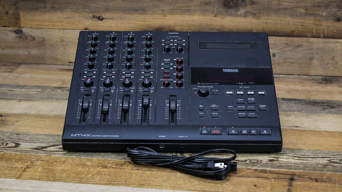 4-Track Cassette Tape Recorder W970