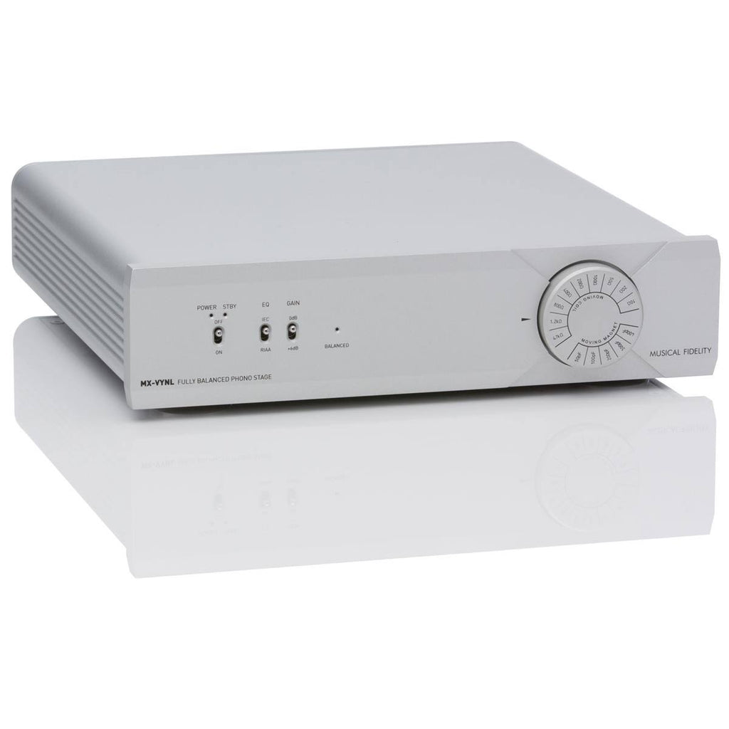 Fully Balanced MM/MC Phono Stage Pre-Amplifier, Silver P83213