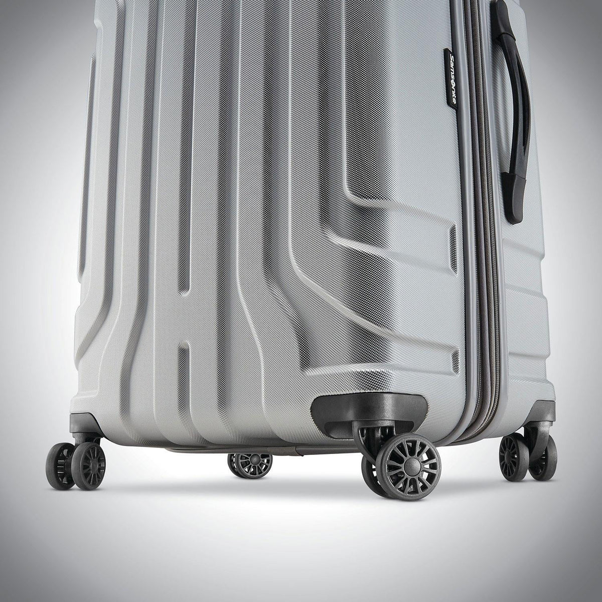2-Piece Silver Hardside Spinner Luggage Set M3534