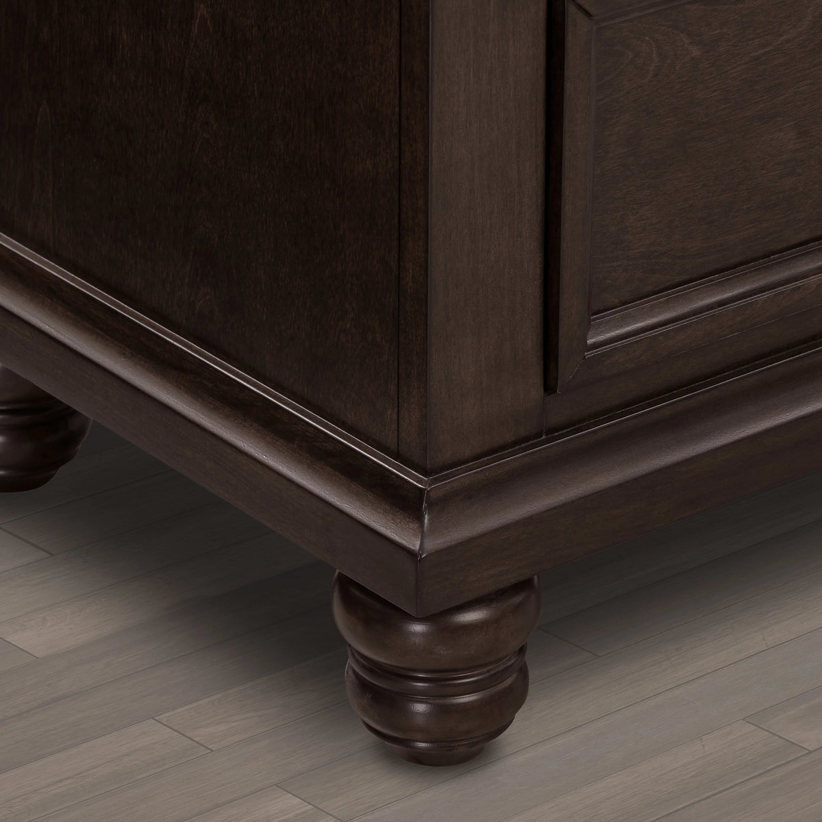 Queen Bed L378