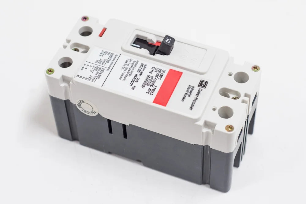 Molded Case Circuit Breaker 2P 175A 100KA R543997