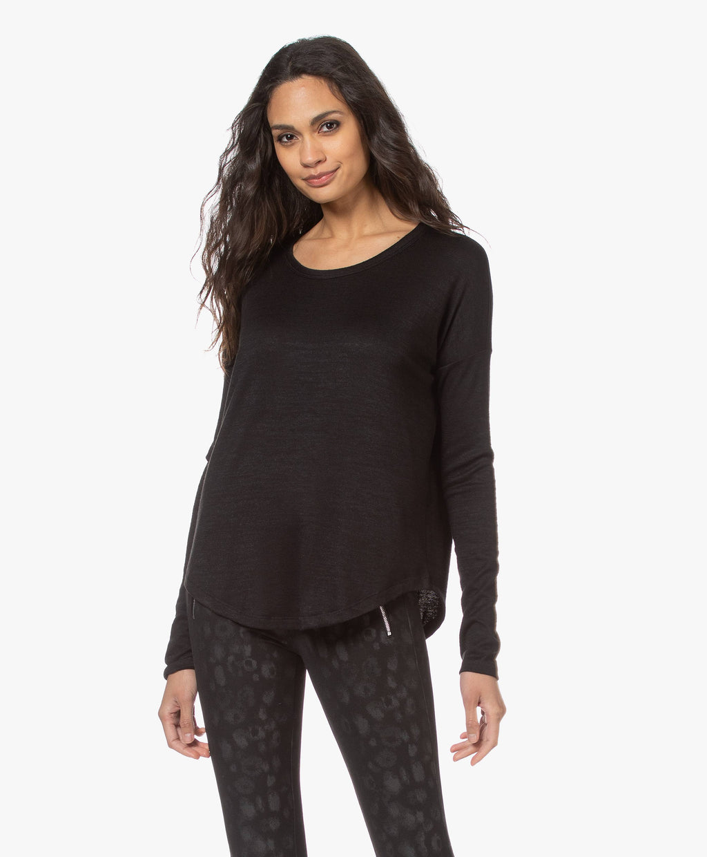 Black Long-Sleeve Crewneck Top W165456