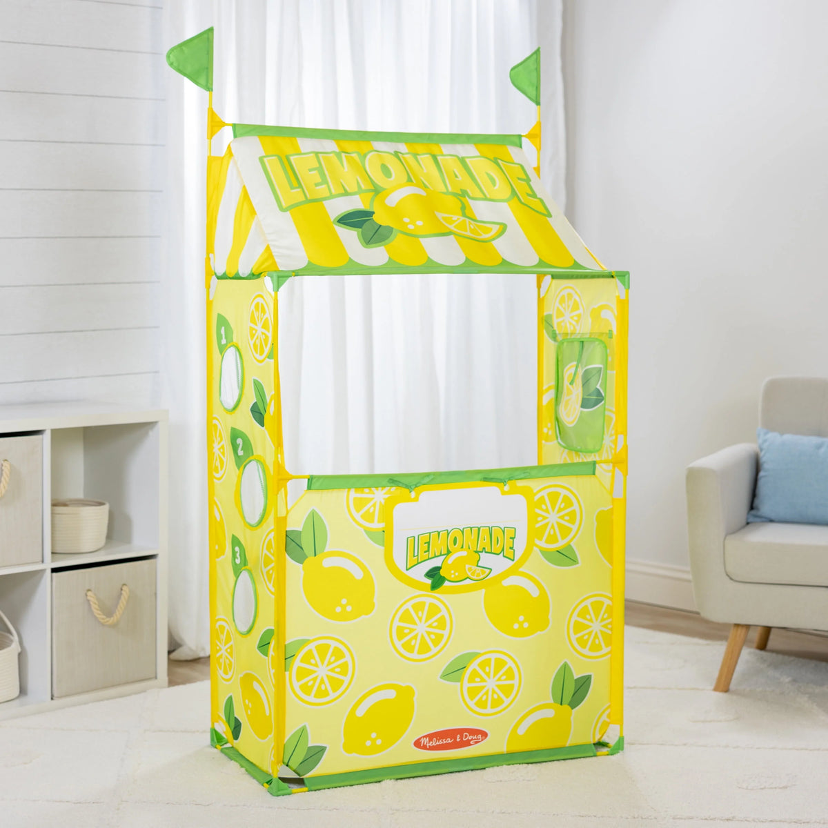 Lemonade Stand Play Tent With Beanbag Game T186