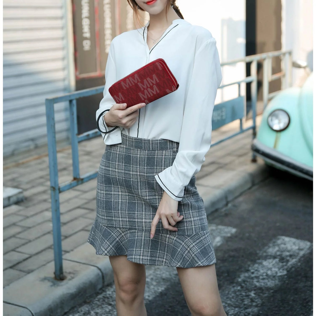 Brown Wristlet Wallet C39045